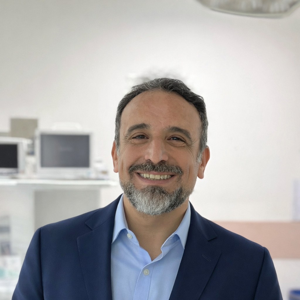 Op. Dr. Serkan Güreser portre